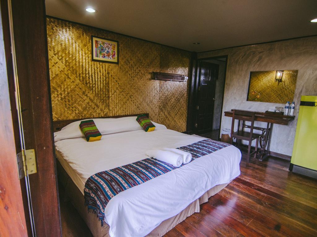 Tanita Lagoon Resort Udon Thani Room photo